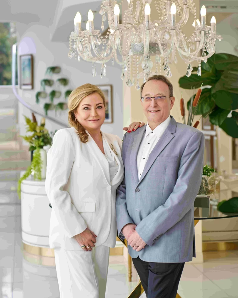 Victor Snyders & Dr Maureen Allem